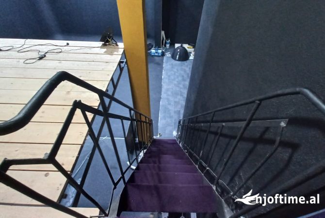 💰 Ambient komercial me qira 📌 ne rrugen 5 Maji, Tirane