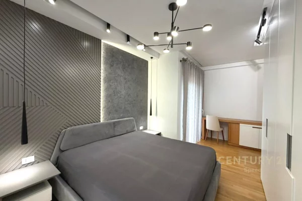Shtepi me qera Apartament ne Tirane, 2+1, Mobilimi E mobiluar, Pagesa 1,250  Euro.