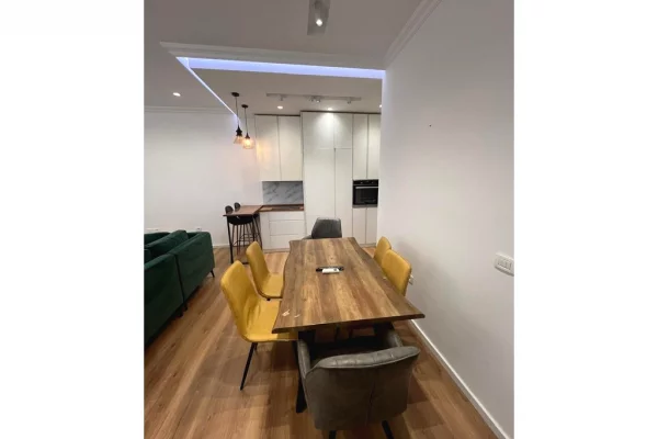 Shtepi me qera Apartament ne Tirane, 1+1, Mobilimi E mobiluar, Pagesa 500  Euro.