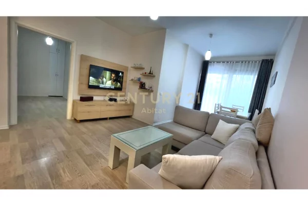 Shtepi me qera Apartament ne Tirane, 2+1, Mobilimi E mobiluar, Pagesa 600  Euro.