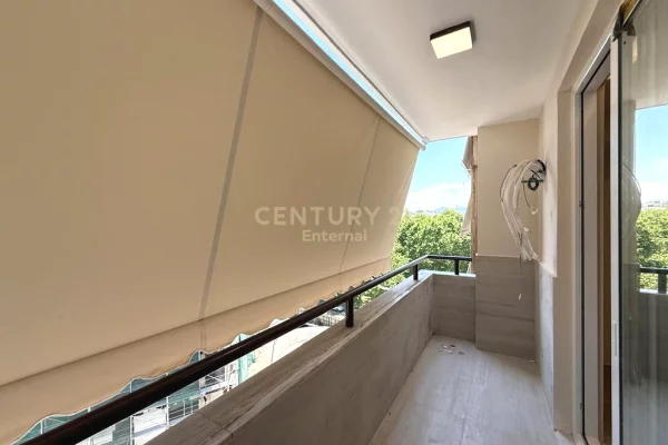 Shtepi ne shitje Apartament ne Tirane, 2+1, Mobilimi Bosh, pa mobiluar, Pagesa 320,000  Euro.