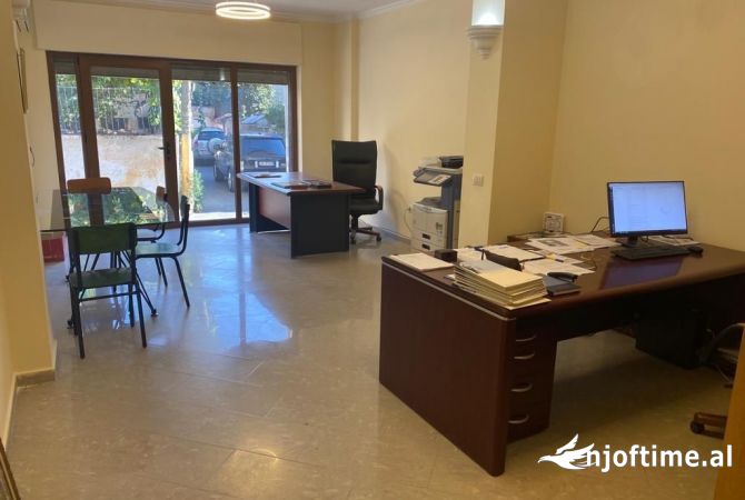 Business Property in Sale 3+1 in Tirana - 85,000 Euro