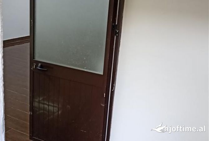 Jepet ambjent biznesi me qera prane Delijorgjit kati -1