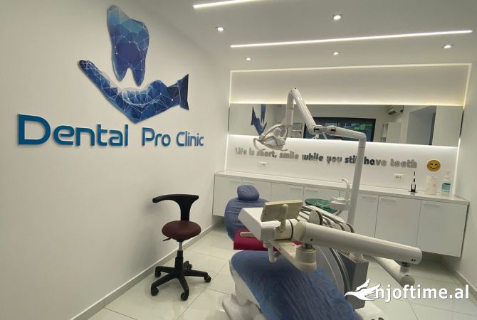 Jepet ambjent biznesi me qera ne zonen e Xhamllikut