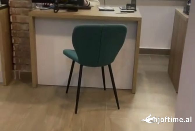 Business Property in Sale 3+1 in Tirana - 260,000 Euro