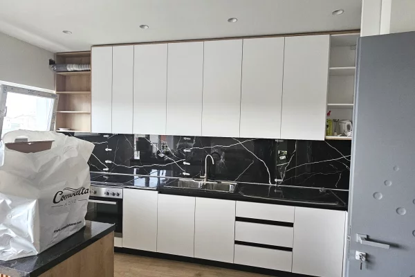 Appartamento in affitto a Tirana 1+1, Arredato