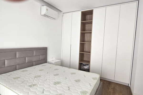 Appartamento in affitto a Tirana 3+1, Arredato