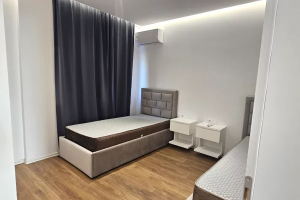 Appartamento in affitto a Tirana 3+1, Arredato