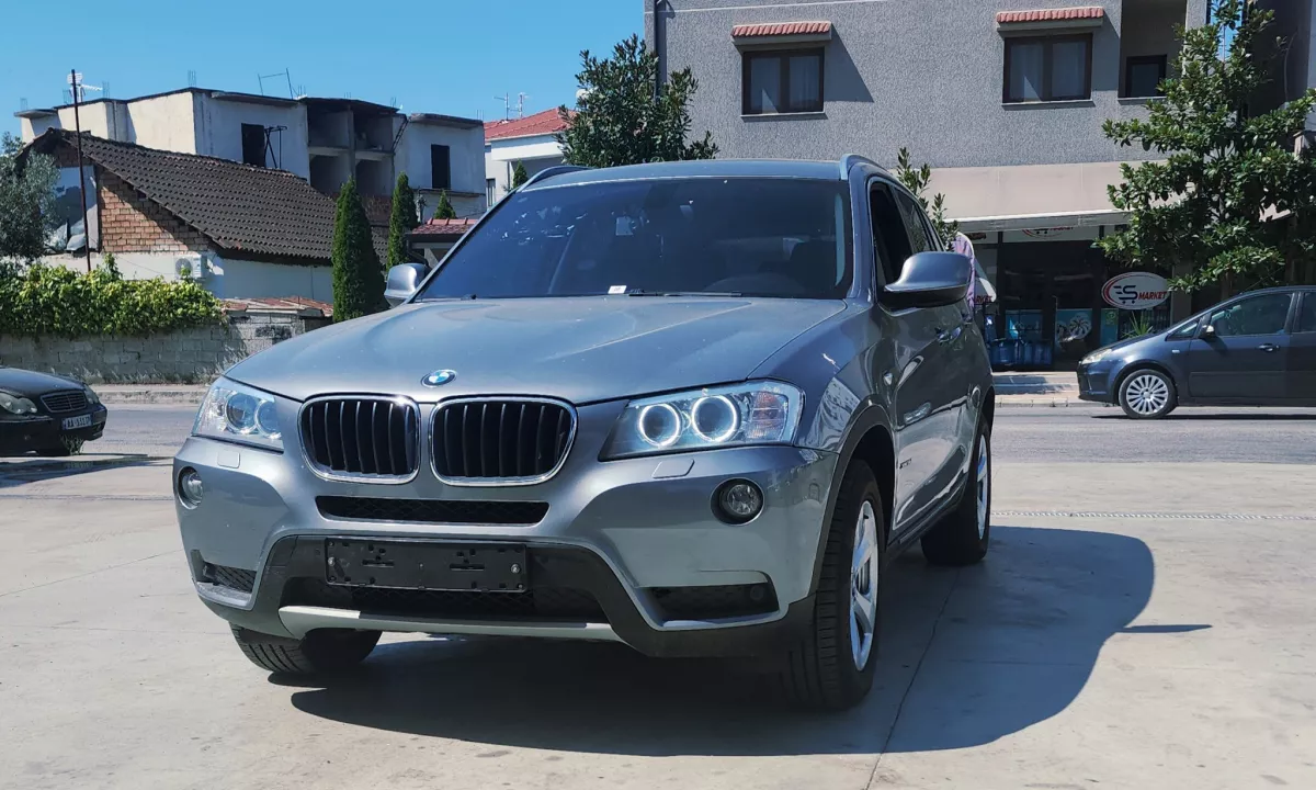 Auto in Vendita a Tirana, BMW, 2013 Diesel,Kambio Automatik Pagamento 10,500  Euro.