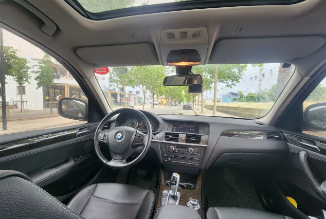 Auto in Vendita a Tirana, BMW, 2013 Diesel,Kambio Automatik Pagamento 10,500  Euro.