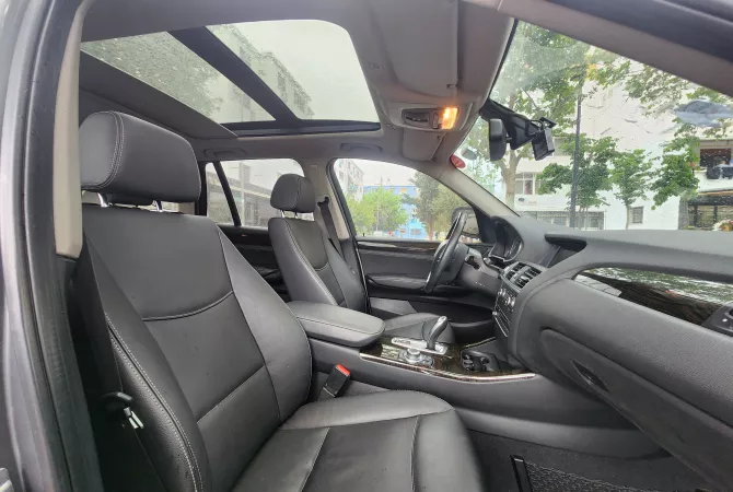 Auto in Vendita a Tirana, BMW, 2013 Diesel,Kambio Automatik Pagamento 10,500  Euro.