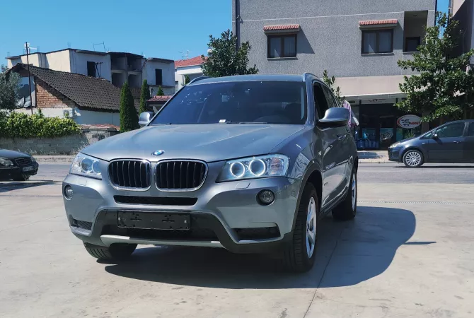 Auto in Vendita a Tirana - 10,500 Euro