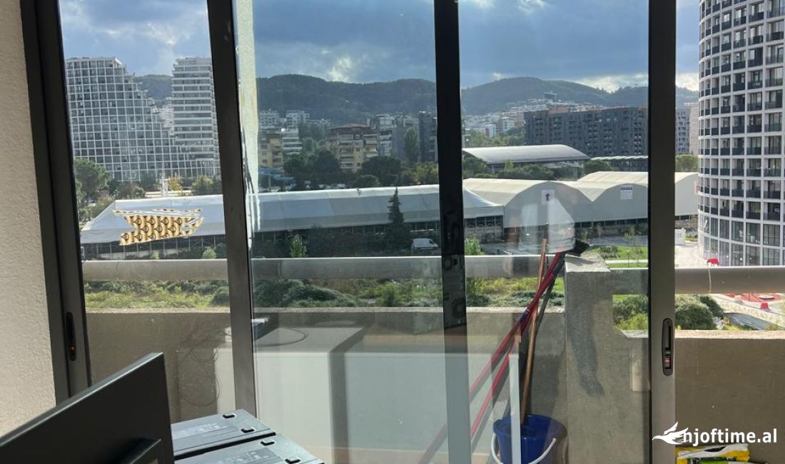 Jepet zyre me qera ne ambjent te perbashket tek rruga e kosovarve