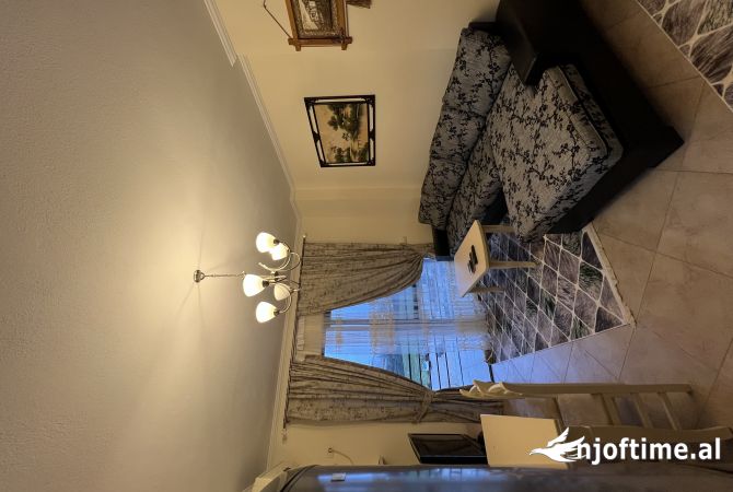 ASTIR JEPET APARTAMENT ME QERA 2+1 E MOBILUAR 