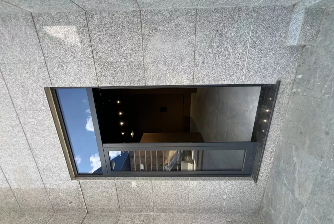 Business Property for Rent 1+1 in Tirana - 300 Euro