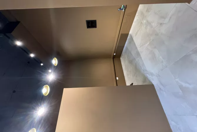 Business Property for Rent 1+1 in Tirana - 300 Euro