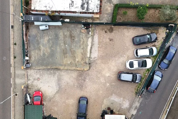 Yzberisht JEPET ME QERA TOAK 450m2 