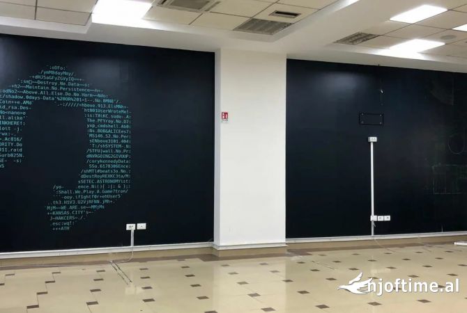 Ambiente Commerciale in Affitto 2+1 a Tirana - 800 Euro