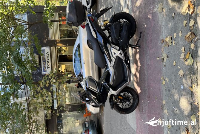 Moto e Scooter in vendita a Tirana - 2,900 Euro