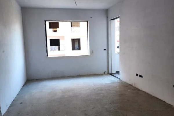 Apartment for sale in Tirana 1+1, Emty
