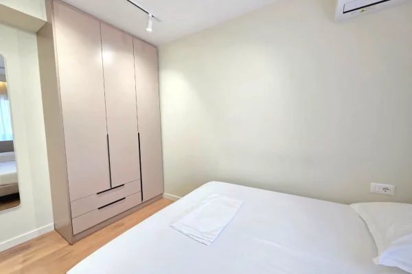 Shtepi ne shitje Apartament ne Tirane, 1+1, Mobilimi E mobiluar, Pagesa 187,000  Euro.