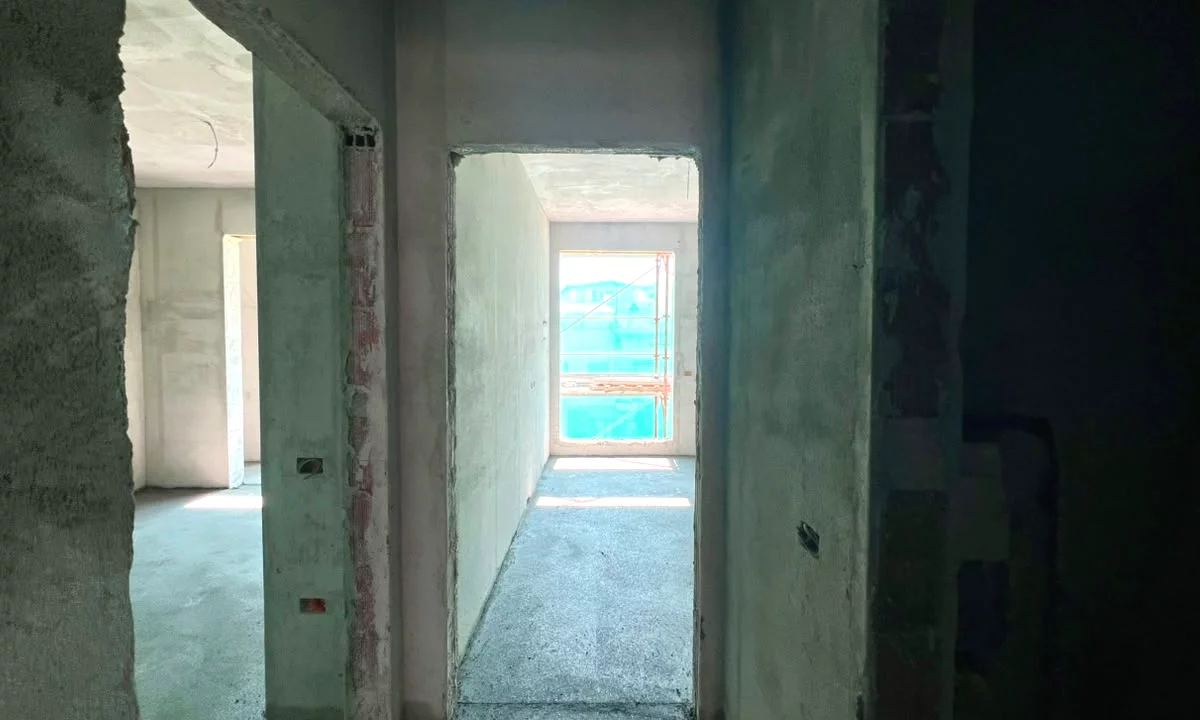Appartamento in vendita a Tirana 1+1, Vuoto