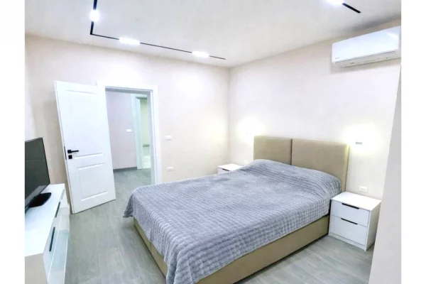 Shtepi me qera Apartament ne Tirane, 1+1, Mobilimi E mobiluar, Pagesa 65,000  Leke.