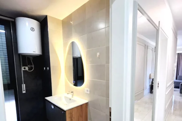 Shtepi me qera Apartament ne Tirane, 1+1, Mobilimi E mobiluar, Pagesa 800  Euro.
