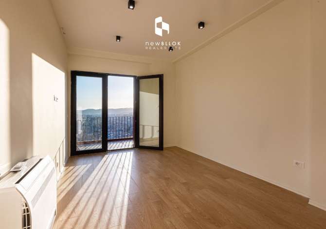 Ambient biznesi me qera 3+1 ne Tirane - 970 Euro