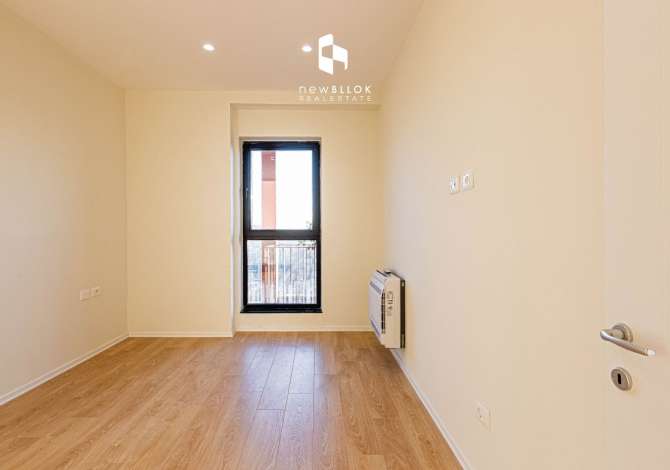 Ambient biznesi me qera 3+1 ne Tirane - 970 Euro