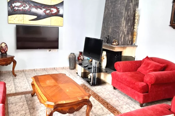 Luxury villas for rent in Tirana 3+1, Furnished