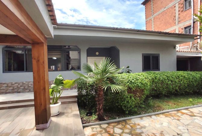 Private house for rent in Tirana 2+1, Furnished
