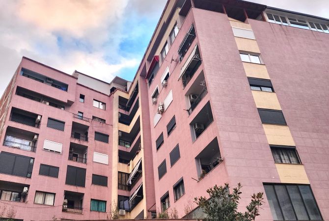 Shitet: 1+1& Ballkon( 72m2 ) 📍Kristal Center || Ne Faze Karabinaje, K3  