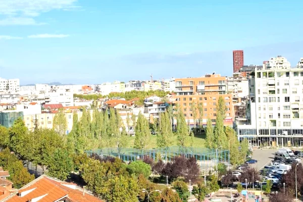 Shtepi me qera Apartament ne Tirane, 1+1, Mobilimi E mobiluar, Pagesa 800  Euro.