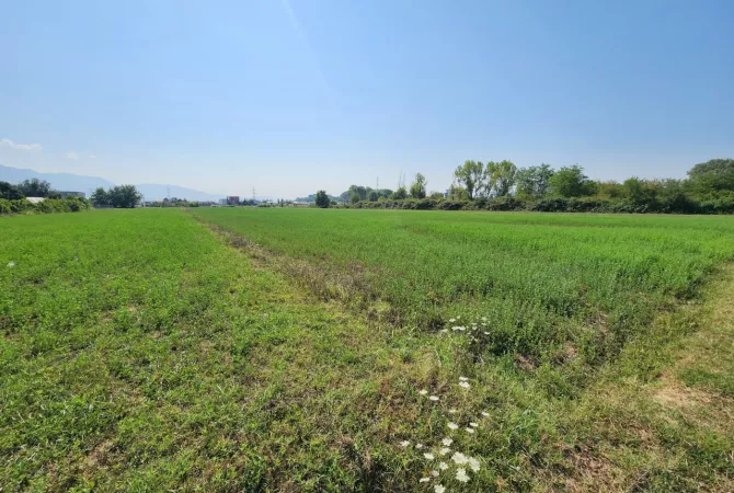 Terreno in vendita a Tirana - 165,000 Euro