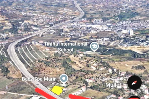 Truall ose Toke ne Tirane - 280,000 Euro