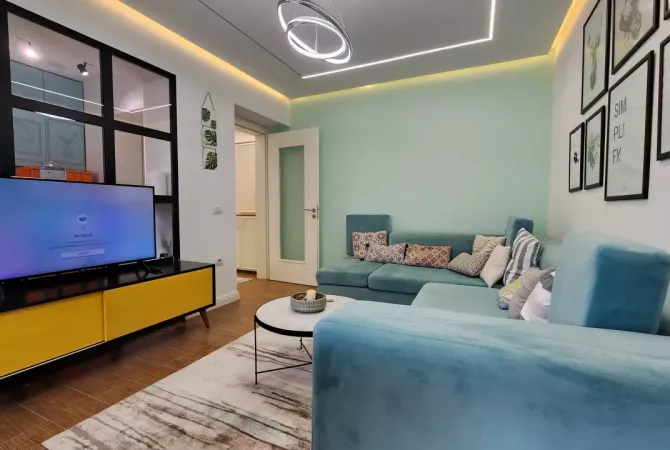 ✨Jepet me qera apartament ultra 1+1 Tek 7 Xhuxhat (Rr. E Elbasanit) Lokacion Perfekt (720€)