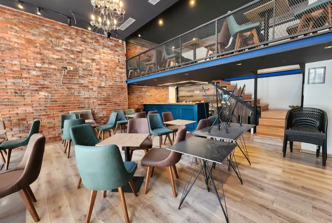 - SHITET:  DYQAN/LOKAL Ultra Investuar 62 m2 ( Xhamllik -📍 Kompleksi Kolombo ( Ndare ne 2 kate) 165,000Euro