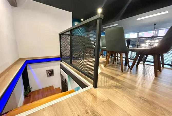 - SHITET:  DYQAN/LOKAL Ultra Investuar 62 m2 ( Xhamllik -📍 Kompleksi Kolombo ( Ndare ne 2 kate) 165,000Euro