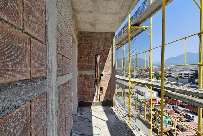 House for Sale Apartment in Tirana, 2+1, Furniture Emty, Payment 122,000  Euro.