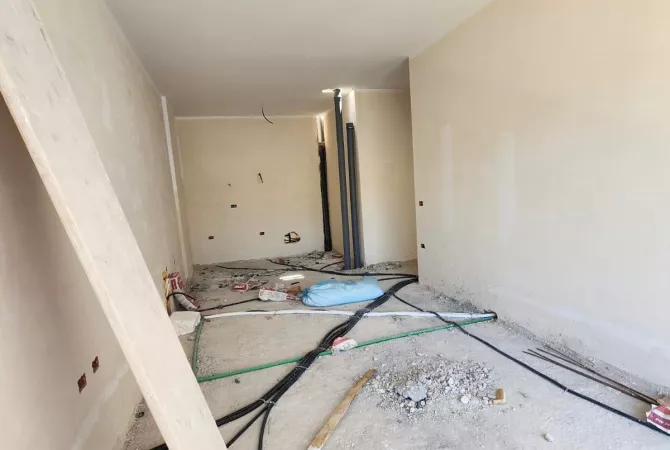 Apartment for sale in Tirana 2+1, Emty