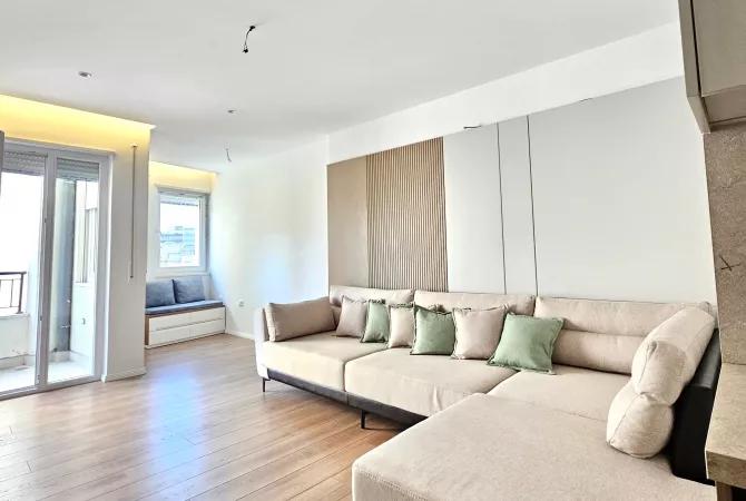 House for Rent Apartment in Tirana, 2+1, Furniture Furnished, Payment 1,300  Euro.