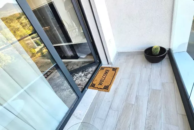 Shtepi me qera Apartament ne Tirane, 1+1, Mobilimi E mobiluar, Pagesa 1,200  Euro.