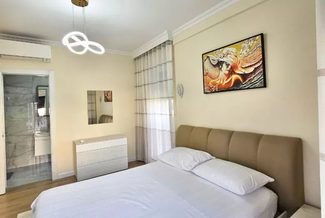 Shtepi me qera Apartament ne Tirane, 2+1, Mobilimi E mobiluar, Pagesa 1,100  Euro.