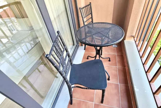 Shtepi me qera Apartament ne Tirane, 2+1, Mobilimi E mobiluar, Pagesa 1,100  Euro.