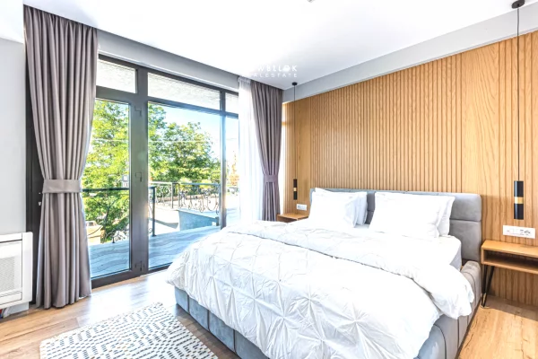 🏨 Hotel Modern Ne Shitje - Korce, Rr. e Vilave | me Pamje mbi gjithe Korcen | 1,300,000 Euro🔥