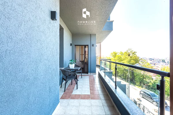 🏨 Hotel Modern Ne Shitje - Korce, Rr. e Vilave | me Pamje mbi gjithe Korcen | 1,300,000 Euro🔥