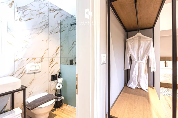 🏨 Hotel Modern Ne Shitje - Korce, Rr. e Vilave | me Pamje mbi gjithe Korcen | 1,300,000 Euro🔥