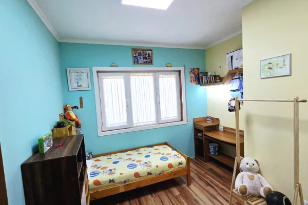 Shtepi me qera Apartament ne Tirane, 3+1, Mobilimi E mobiluar, Pagesa 1,000  Euro.