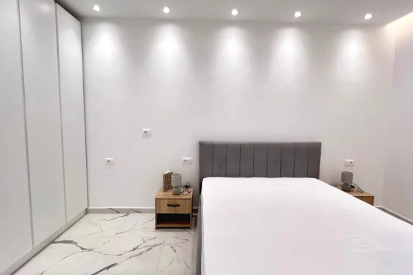 Appartamento in affitto a Tirana 1+1, Arredato